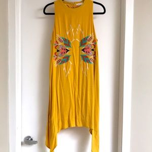 Perfect condition, sleeveless embroidered dress